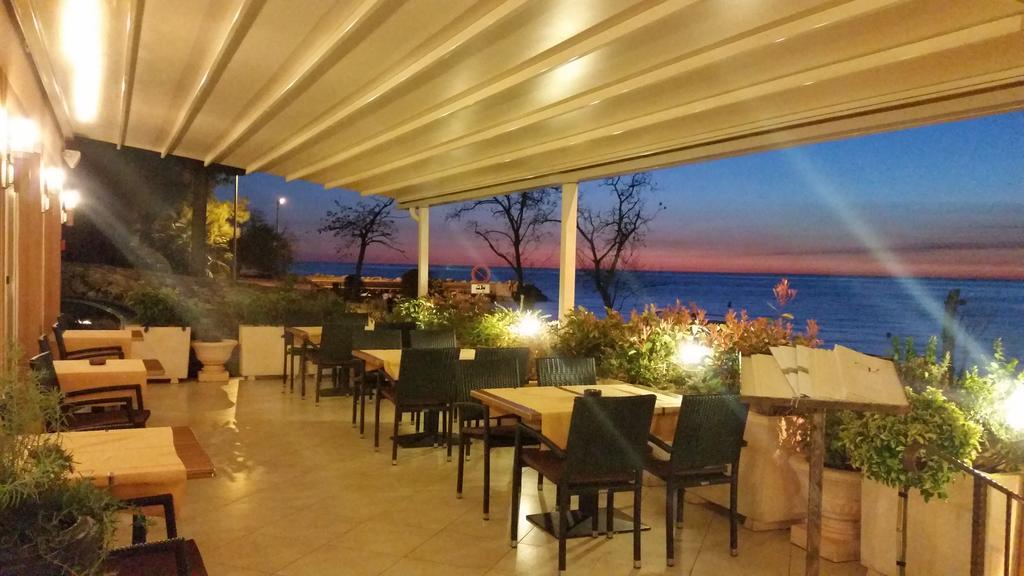 Hotel Zlatna Vala 3*