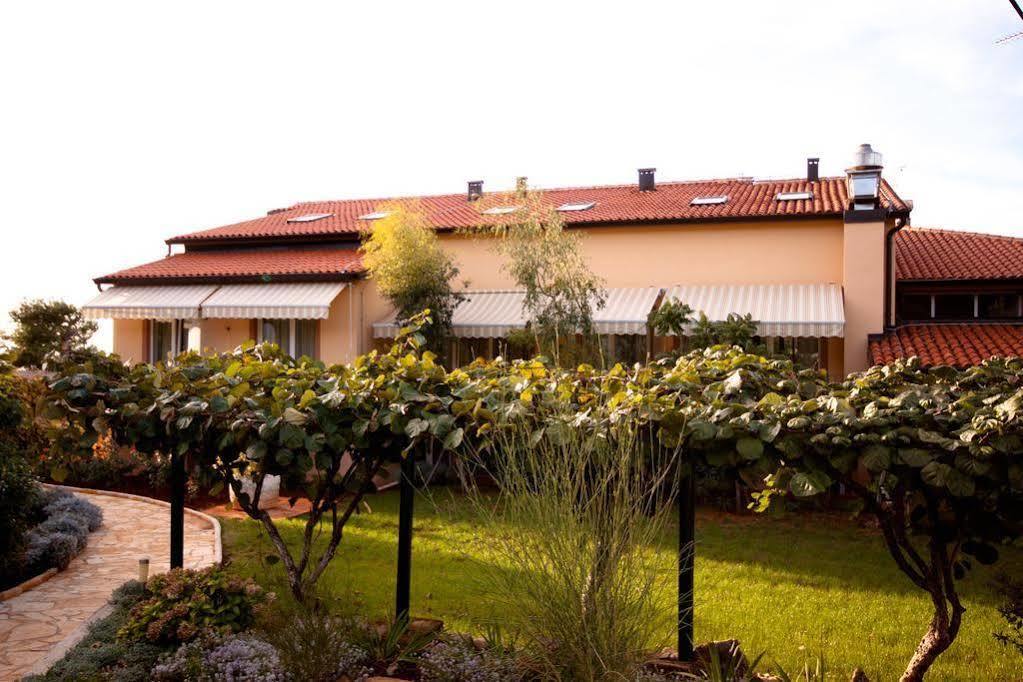 Zlatna Vala Hotel Umag